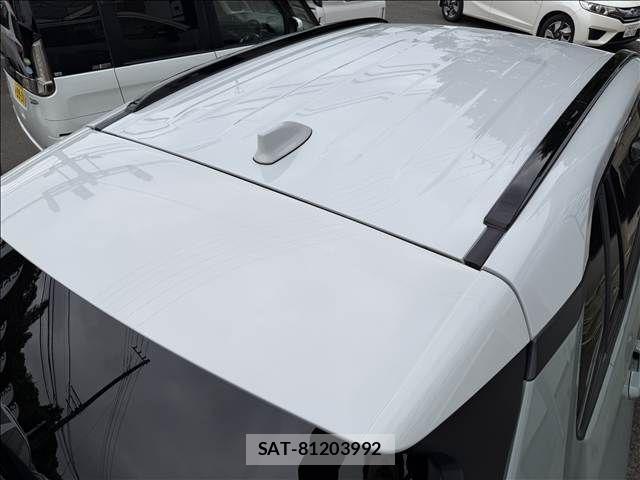 Toyota RAV4 2025-01 7060421-18