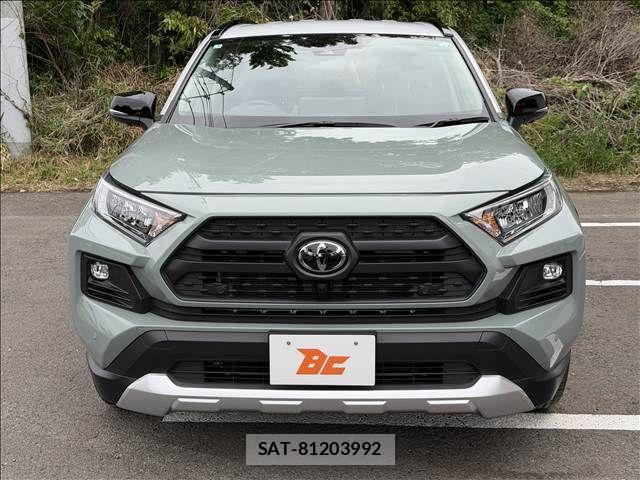 Toyota RAV4 2025-01 7060421-20