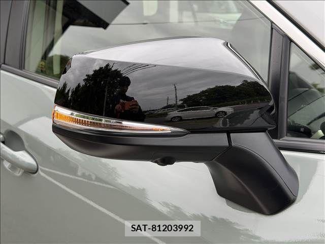 Toyota RAV4 2025-01 7060421-29