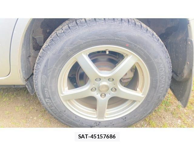 Toyota RAV4 2009-05 7060436-11