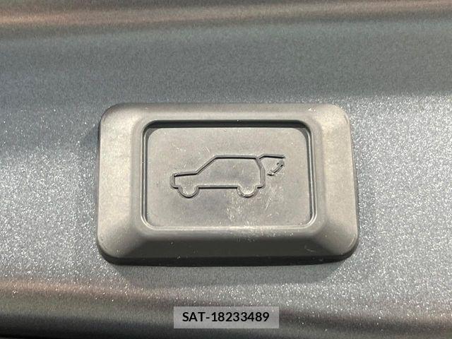 Toyota RAV4 2024-04 7060419-6