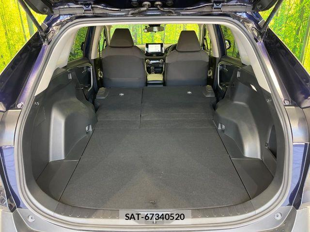 Toyota RAV4 2023-05 7060432-9