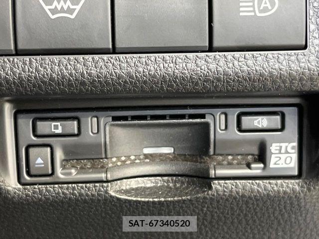 Toyota RAV4 2023-05 7060432-6