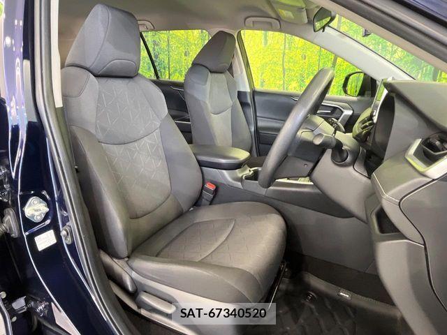 Toyota RAV4 2023-05 7060432-7