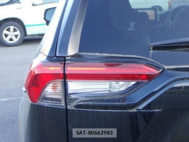 Toyota RAV4 2020-07 7060434-11