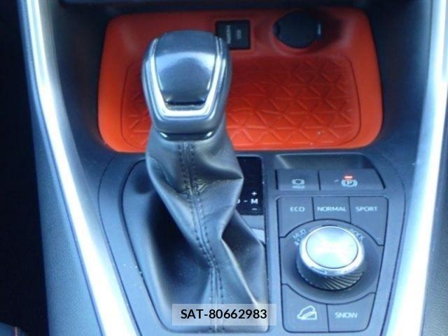 Toyota RAV4 2020-07 7060434-22