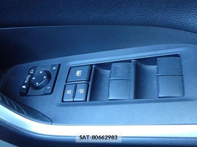 Toyota RAV4 2020-07 7060434-23