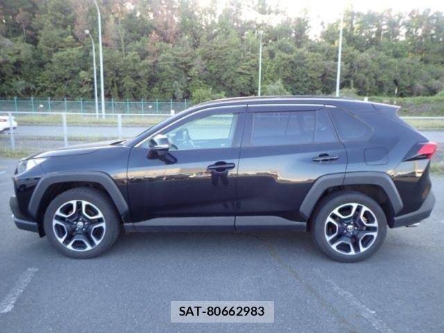 Toyota RAV4 2020-07 7060434-7