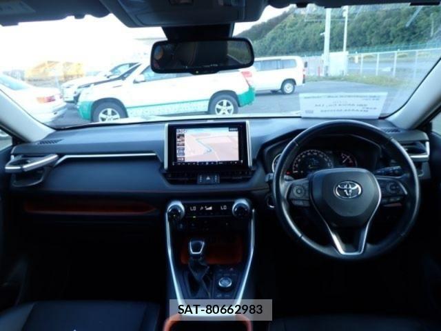 Toyota RAV4 2020-07 7060434-8