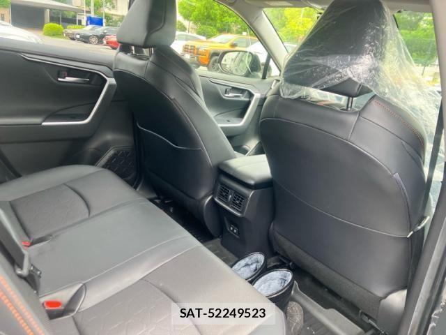 Toyota RAV4 2020-02 7060428-14