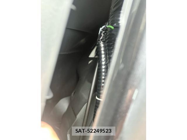 Toyota RAV4 2020-02 7060428-27