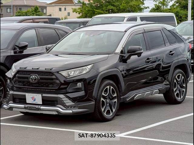 Toyota RAV4 2019-04 7224066-13