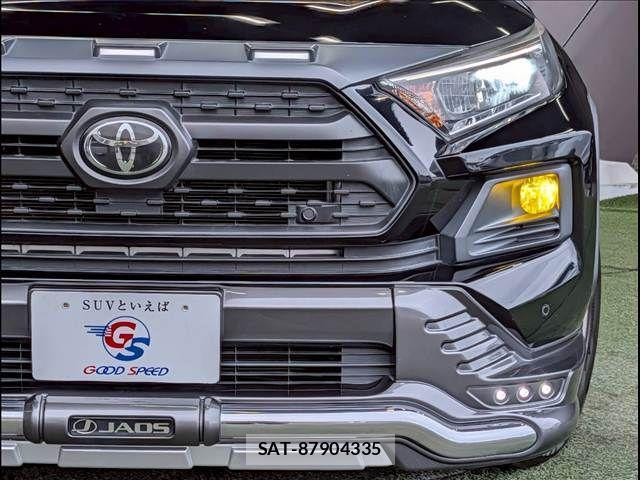 Toyota RAV4 2019-04 7224066-18