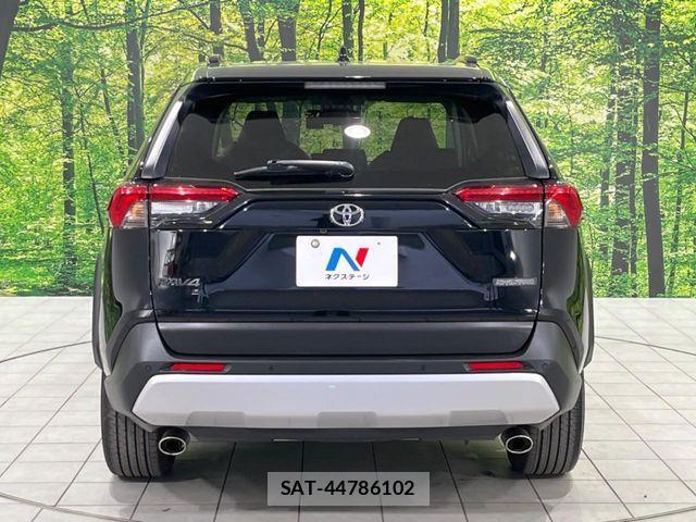 Toyota RAV4 2019-09 7224073-15