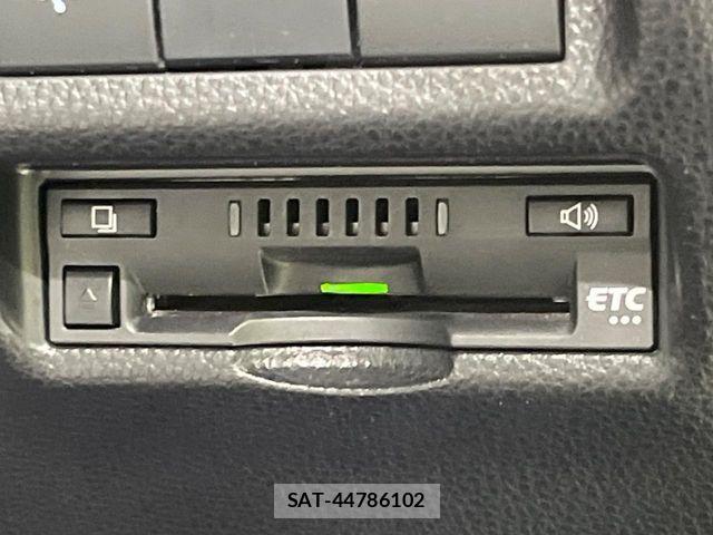 Toyota RAV4 2019-09 7224073-7