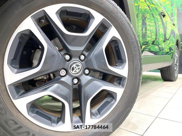 Toyota RAV4 2020-06 7224090-12