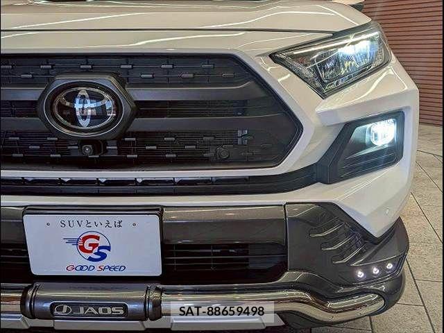 Toyota RAV4 2021-04 7224115-9