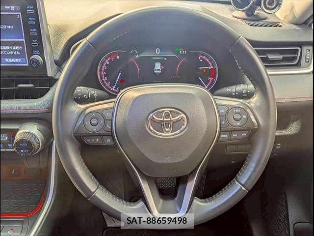Toyota RAV4 2021-04 7224115-12