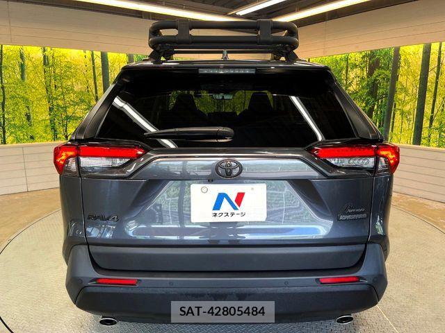 Toyota RAV4 2023-01 7216626-14