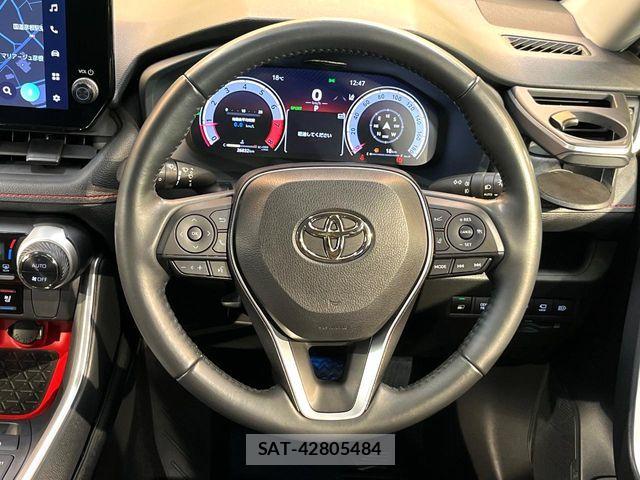 Toyota RAV4 2023-01 7216626-7