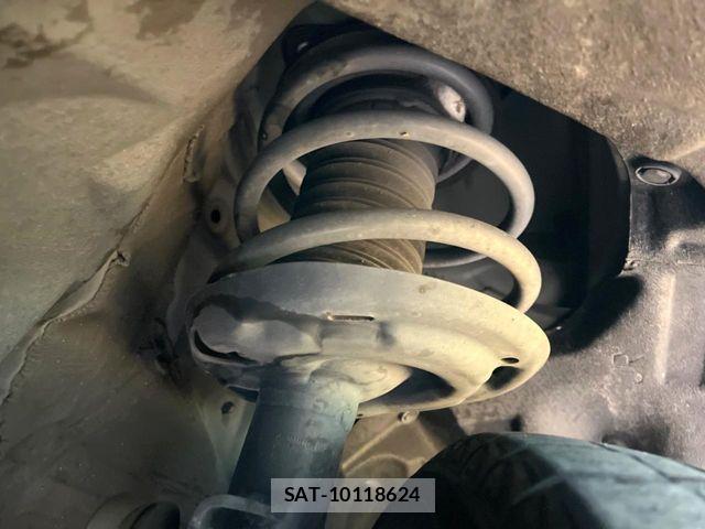 Toyota RAV4 2019-05 7224067-18