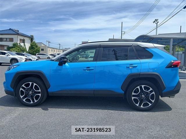 Toyota RAV4 2019-10 7224077-10