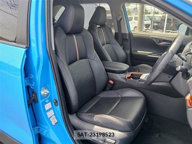 Toyota RAV4 2019-10 7224077-14