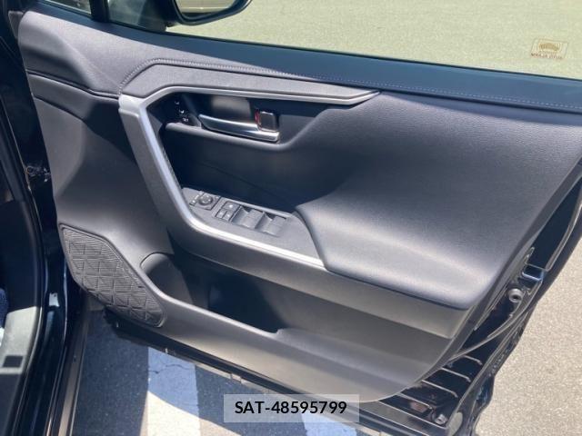 Toyota RAV4 2020-05 7224088-7