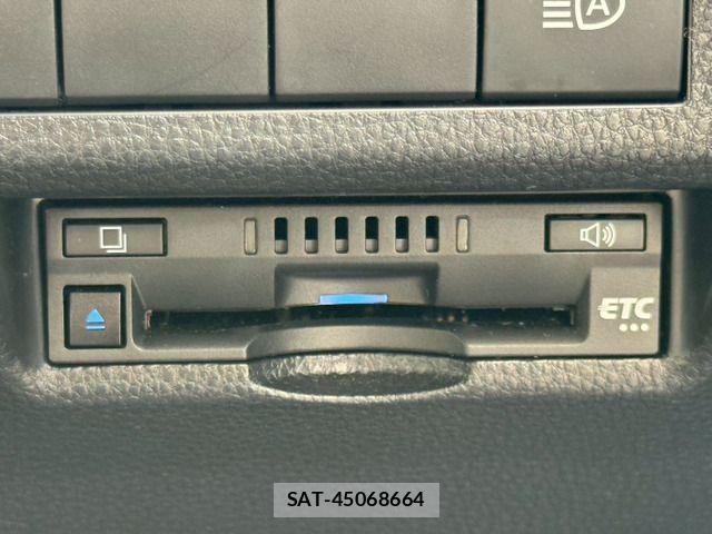 Toyota RAV4 2021-11 7224121-6