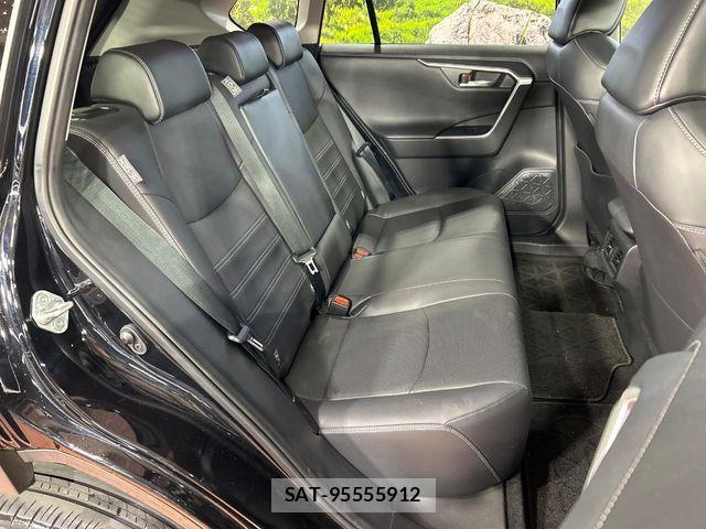 Toyota RAV4 2023-05 7224133-8