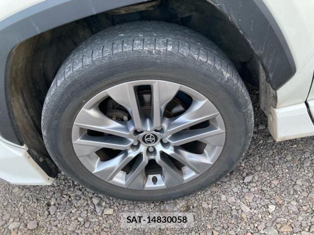 Toyota RAV4 2021-12 7224126-13