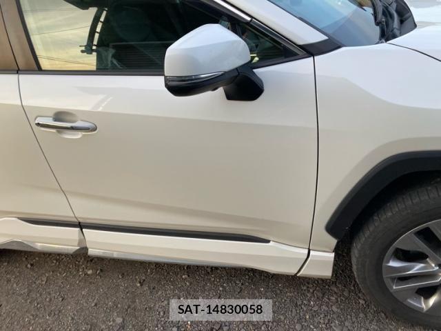 Toyota RAV4 2021-12 7224126-1