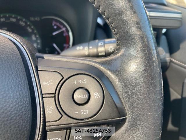 Toyota RAV4 2019-10 7216627-13