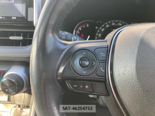 Toyota RAV4 2019-10 7216627-14