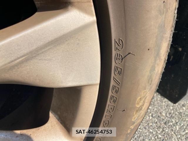 Toyota RAV4 2019-10 7216627-26