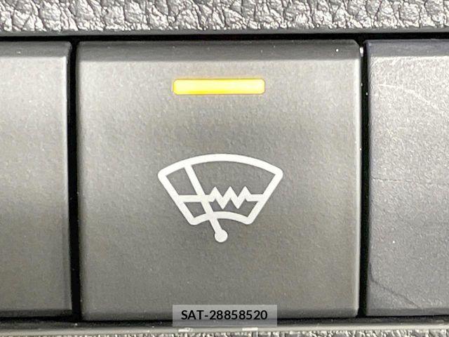 Toyota RAV4 2020-06 7224089-6