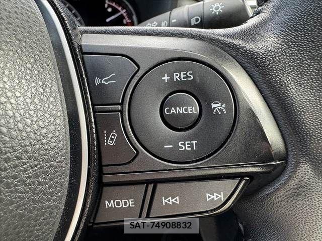 Toyota RAV4 2021-03 7224112-22