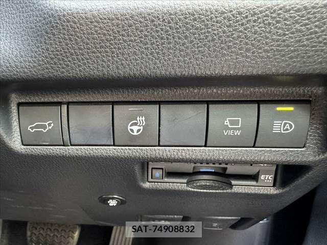Toyota RAV4 2021-03 7224112-26