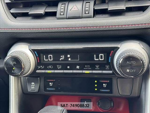 Toyota RAV4 2021-03 7224112-28