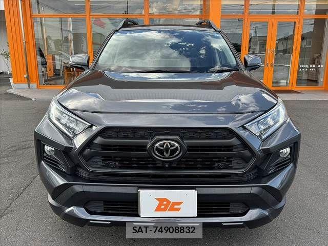 Toyota RAV4 2021-03 7224112-8