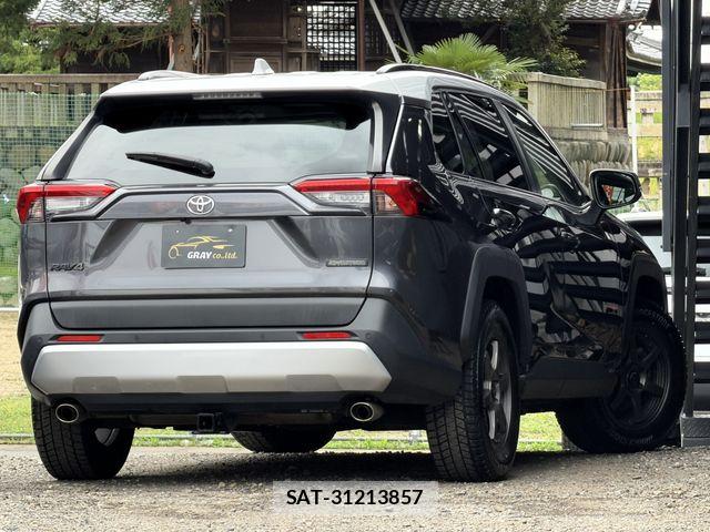 Toyota RAV4 2020-03 7224085-2