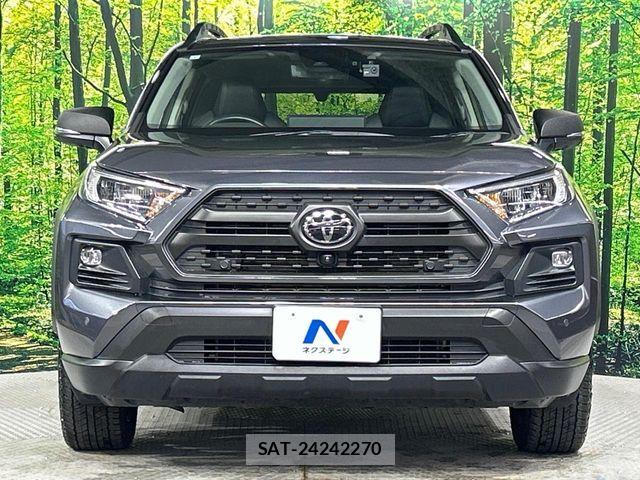 Toyota RAV4 2024-04 7224142-16