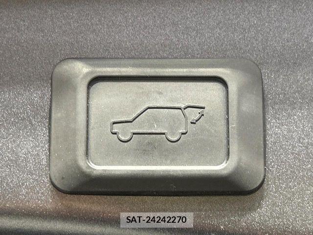 Toyota RAV4 2024-04 7224142-5
