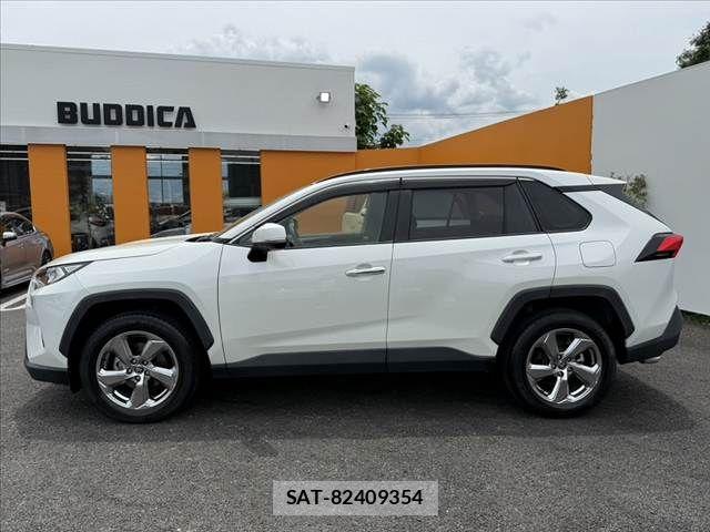 Toyota RAV4 2021-06 7224123-10