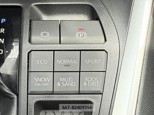 Toyota RAV4 2021-06 7224123-28