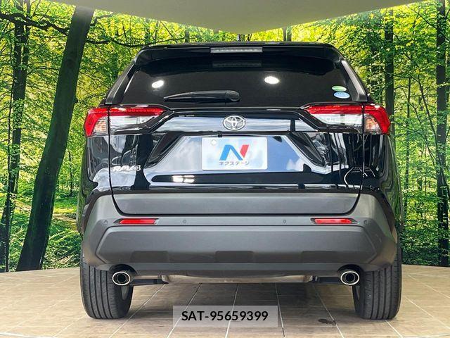 Toyota RAV4 2021-03 7224113-14