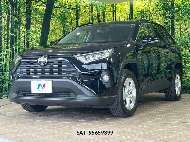 Toyota RAV4 2021-03 7224113-15