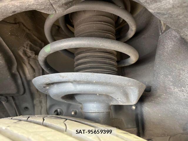 Toyota RAV4 2021-03 7224113-19