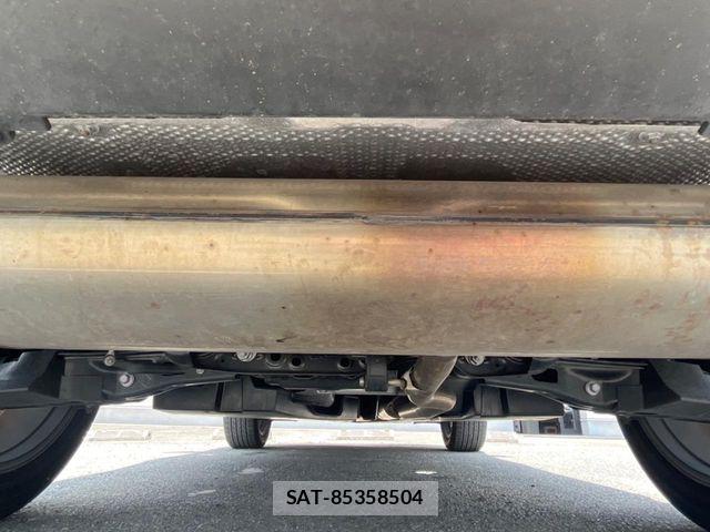 Toyota RAV4 2023-07 7224138-18