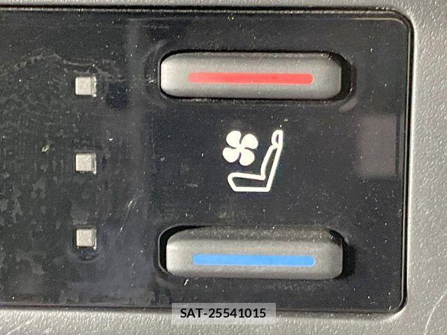 Toyota RAV4 2023-09 7224140-5